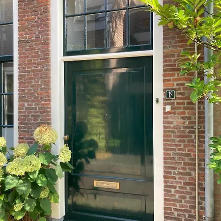 Alojamento de Acomodação e Pequeno-almoço Guesthouseone Haarlem