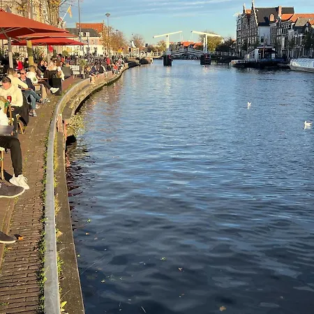 Alojamento de Acomodação e Pequeno-almoço Guesthouseone