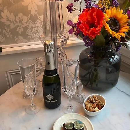 Guesthouseone Couette-café Haarlem