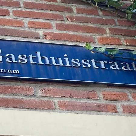 Panzió Guesthouseone Haarlem